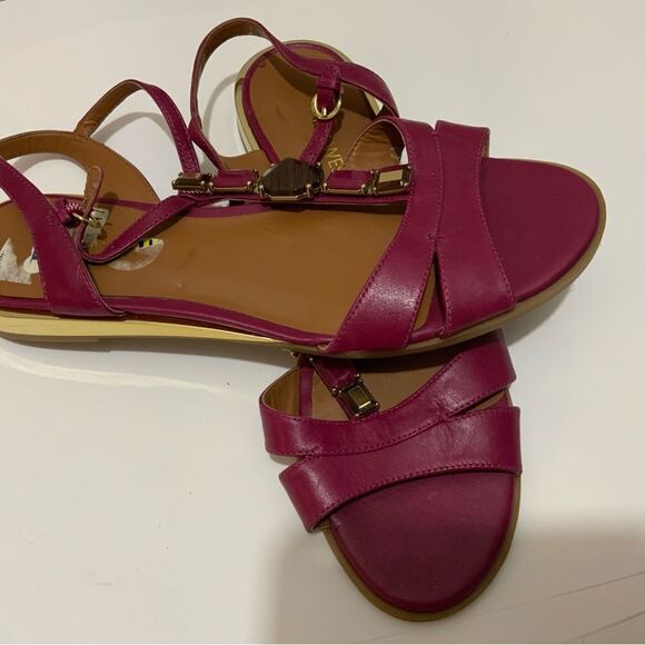 Nine West Shoes Purple Leather Sandal Flats Size 8 M with Gemstones - Picture 10 of 10